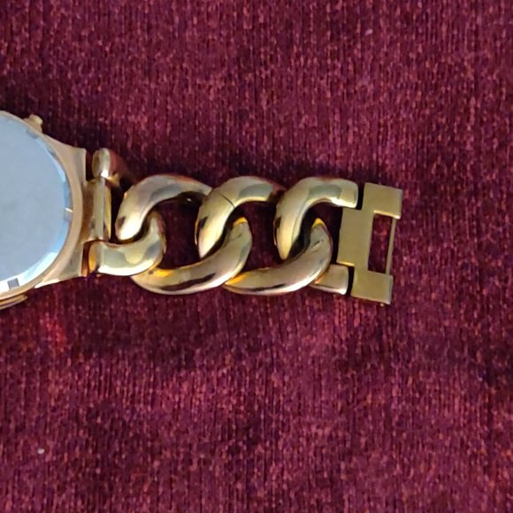 Amaze-Zing (B4) Sale!! SP#212 Michael Kors Watch - Picture 9 of 9